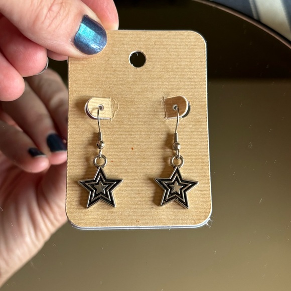 Made by Me Star Earrings ⭐️ - Picture 1 of 4